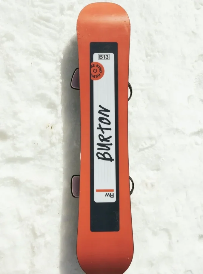 Women’s Burton Rewind Camber Snowboard